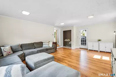 16 Lindsey Avenue, Stamford, CT 06905 - Photo 14