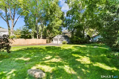 16 Lindsey Avenue, Stamford, CT 06905 - Photo 28