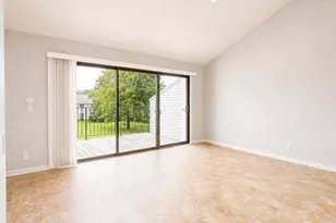 131 Florence Rd, Branford, CT 06405 - Photo 6
