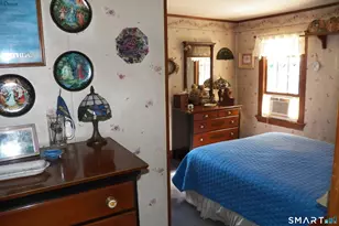 559 N Elm St, Wallingford, CT 06492 - Photo 12