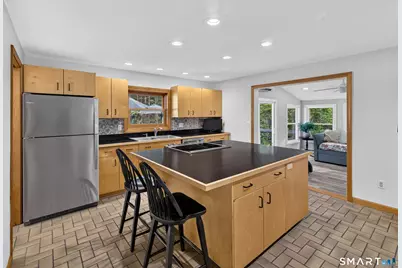 6 Nutmeg Circle, Old Saybrook, CT 06475 - Photo 4