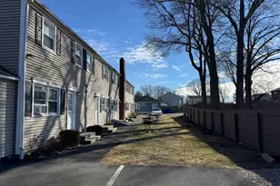 855 Black Rock Tpke, Fairfield, CT 06824 - Photo 12