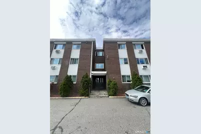 3880 Main Street #37, Bridgeport, CT 06606 - Photo 2