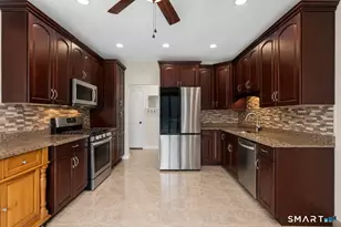118 Church Hill Chase, Meriden, CT 06450 - Photo 10