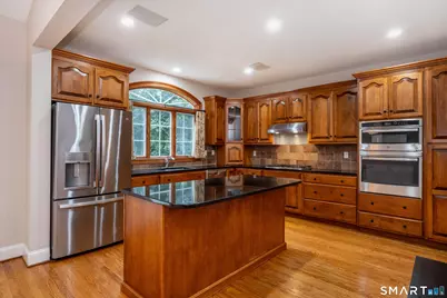 16 Hendrickson Lane, Farmington, CT 06085 - Photo 14