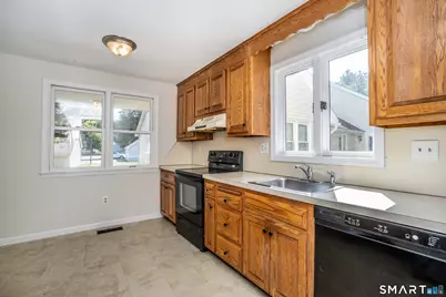 212 Oldefield Farms Road #212, Enfield, CT 06082 - Photo 16