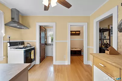 65 Glenwood Avenue, Stratford, CT 06614 - Photo 12