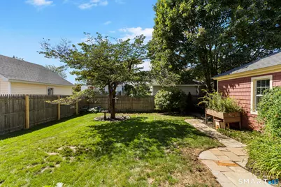 65 Glenwood Avenue, Stratford, CT 06614 - Photo 30