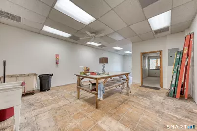 1042B Main Street, Newington, CT 06111 - Photo 6
