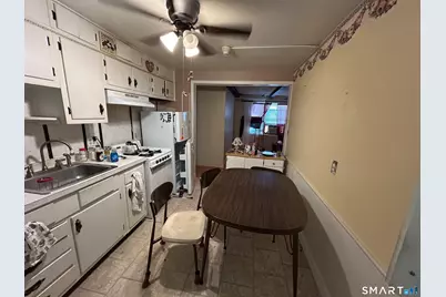 335 North Bishop Avenue #12, Bridgeport, CT 06610 - Photo 12