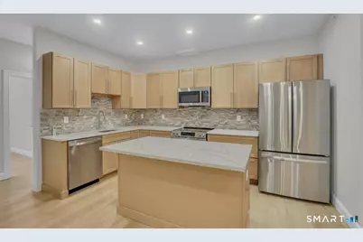 1347 New Haven Road #3, Naugatuck, CT 06770 - Photo 2
