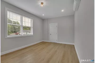 1347 New Haven Road #3, Naugatuck, CT 06770 - Photo 6