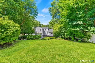 99 Woodbury Ave, Stamford, CT 06907 - Photo 38