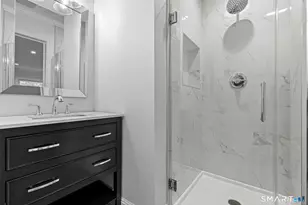 99 Woodbury Ave, Stamford, CT 06907 - Photo 18