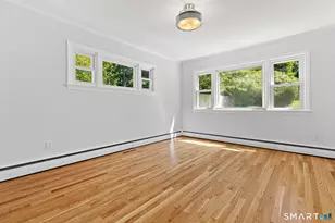 99 Woodbury Ave, Stamford, CT 06907 - Photo 14