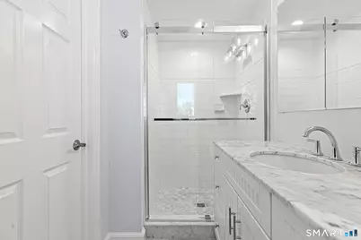 99 Woodbury Avenue, Stamford, CT 06907 - Photo 24