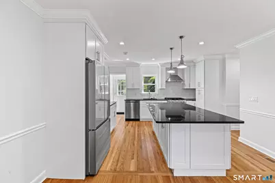 99 Woodbury Avenue, Stamford, CT 06907 - Photo 10