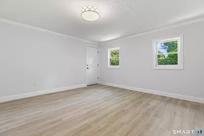 99 Woodbury Avenue, Stamford, CT 06907 - Photo 16