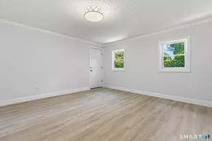 99 Woodbury Ave, Stamford, CT 06907 - Photo 16