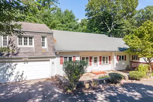 8 Crescent Beach Dr, Enfield, CT 06082 - Photo 32