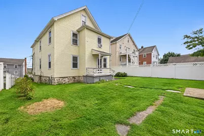 32 Josephine Evaristo Avenue, Greenwich, CT 06830 - Photo 4