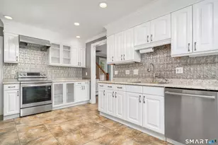 581 Main St, Cromwell, CT 06416 - Photo 16