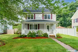 581 Main St, Cromwell, CT 06416 - Photo 1