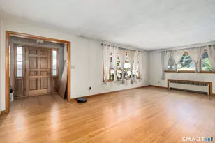 115 Hauser St, Waterbury, CT 06704 - Photo 2