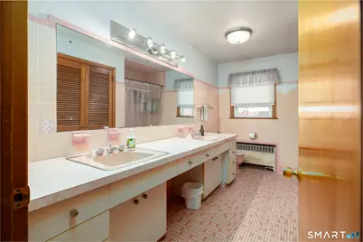 115 Hauser Street, Waterbury, CT 06704 - Photo 8