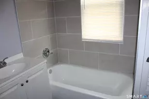 45 Grandview Terrace, Hartford, CT 06114 - Photo 8