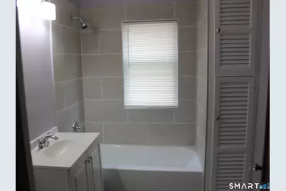 45 Grandview Terrace #1st floor, Hartford, CT 06114 - Photo 24