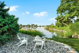 20 Lighthouse Way, Darien, CT 06820 - Photo 2