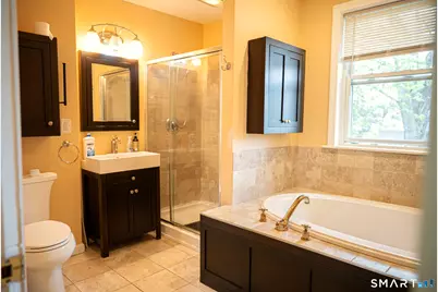 51 Nesbit Avenue, West Hartford, CT 06119 - Photo 12