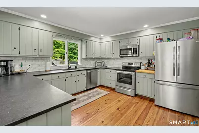 36 Sherry Lane, New Milford, CT 06776 - Photo 6