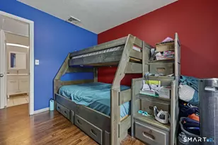 914 Longbrook Ave, Stratford, CT 06614 - Photo 20