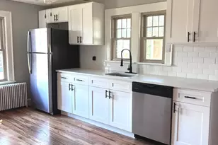 28 Savoy St, Hamden, CT 06514 - Photo 8