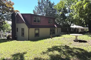 28 Savoy St, Hamden, CT 06514 - Photo 4