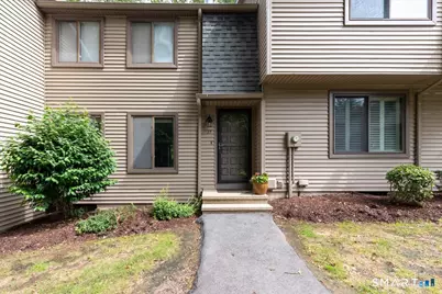 17 Conestoga Way #17, Glastonbury, CT 06033 - Photo 2