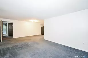51 Virginia Ave, Groton, CT 06340 - Photo 6