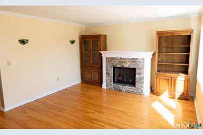 34 Center Avenue, East Haven, CT 06512 - Photo 6