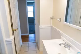 34 Center Ave, East Haven, CT 06512 - Photo 10