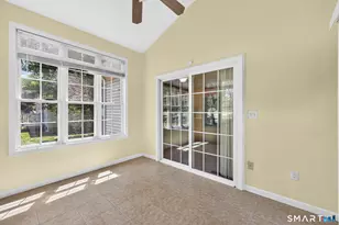 24 Quail Hollow, Enfield, CT 06082 - Photo 10