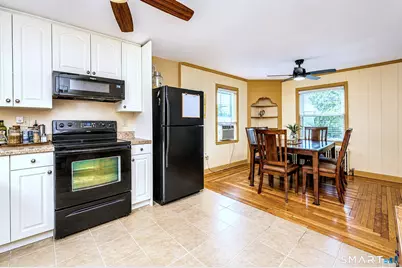 230 Highland Avenue, West Haven, CT 06516 - Photo 22