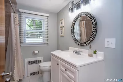 55 Sequin Street, Newington, CT 06111 - Photo 12