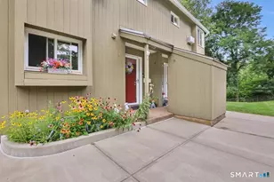6 McKenna Dr, Middletown, CT 06457 - Photo 2