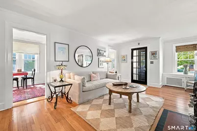 36 Newport Avenue, West Hartford, CT 06107 - Photo 4