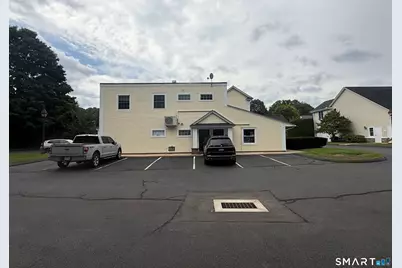 412 W Avon Road, Avon, CT 06001 - Photo 2