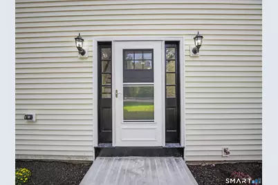 275 West Main Street, Chester, CT 06412 - Photo 2