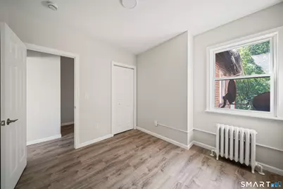 1040 Connecticut Avenue, Bridgeport, CT 06607 - Photo 14