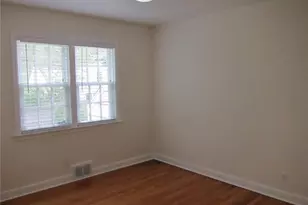 8 Rochambeau Ave, Ridgefield, CT 06877 - Photo 14